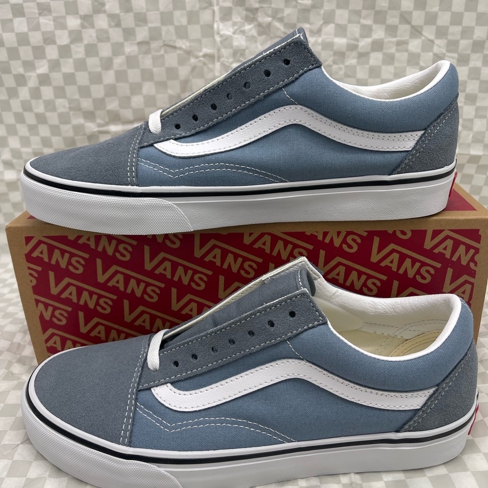 Vans WMNS Old Skool Color Theory Stormy Weather
VN000D9YRV2 Sneakers - Picture 15 of 16